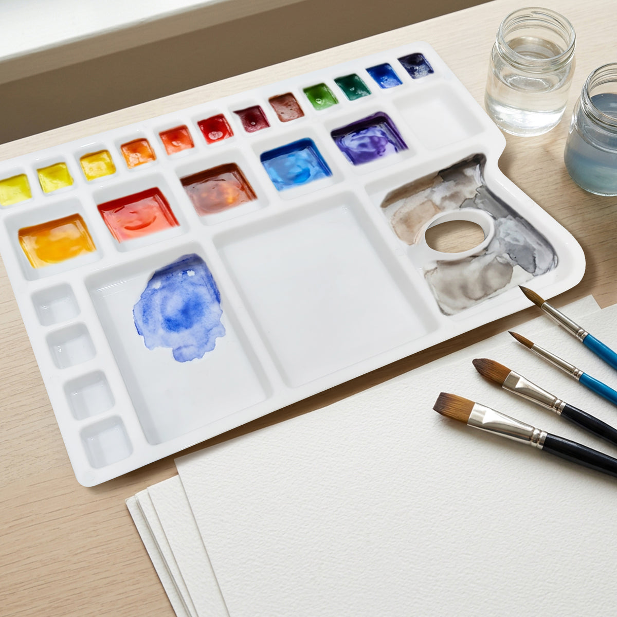 Isomars Artist Colour Palette, 25 Wells, Large Paint Mixing Tray