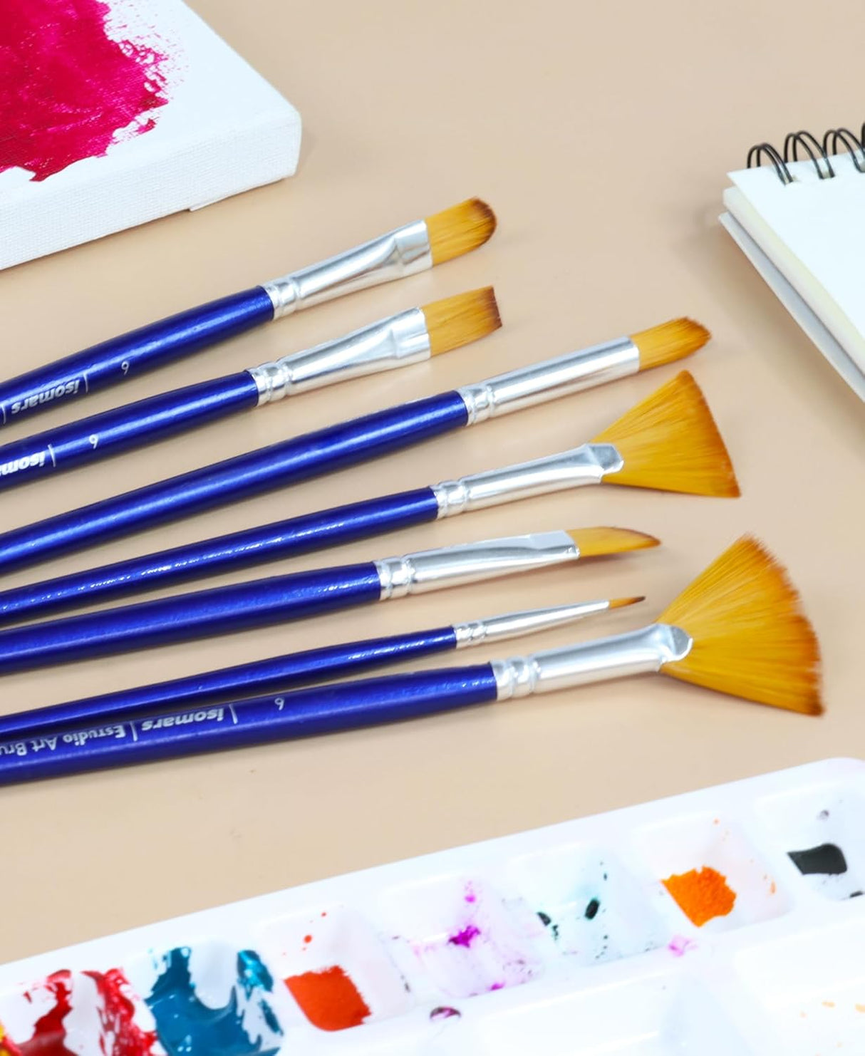 Isomars Estudio Artist Paint Brush Set of 7 | Professional Synthetic Long Handle Art Brushes for Acrylic, Watercolor, Oil & Gouache Painting | Mixed Flat, Round, Filbert, Fan, Angular & Detail Brushes