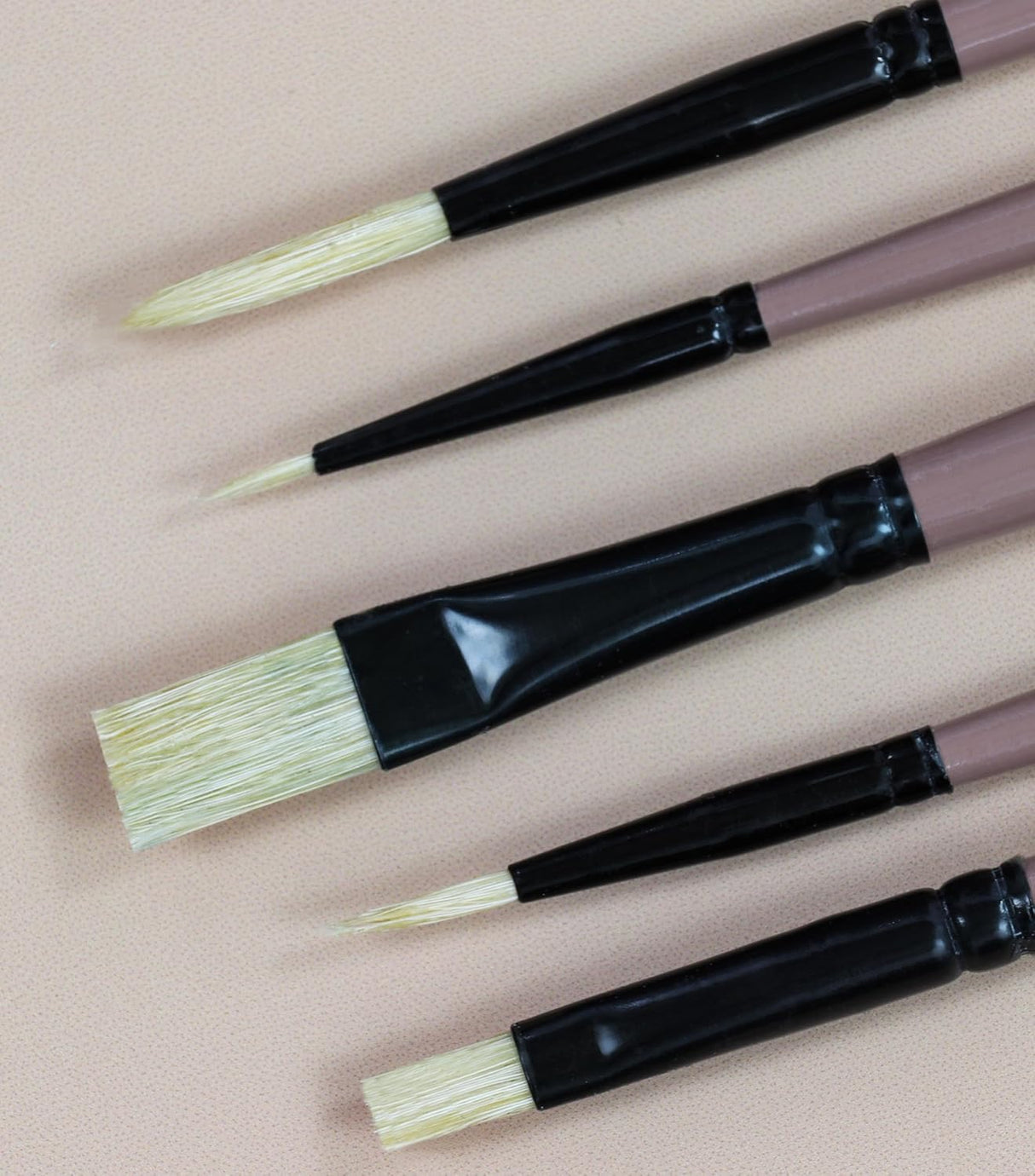 Saphire Flat & Round Paint Brush Set of 5 for Artists | Professional Mixed Art Brush Set for Watercolor, Acrylic & Oil Painting | Smooth Blending, Fine Detailing & Even Strokes Multi-Purpose Brushes