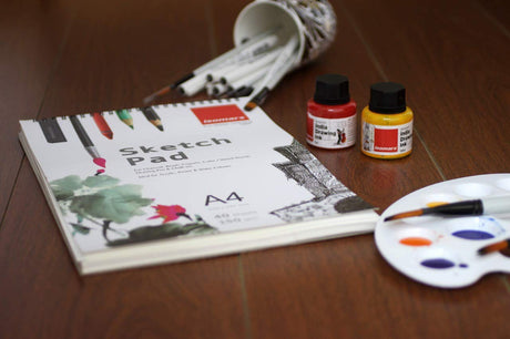 Isomars Artist Sketchbook and Paint Brush Set for Sketching and Illustration