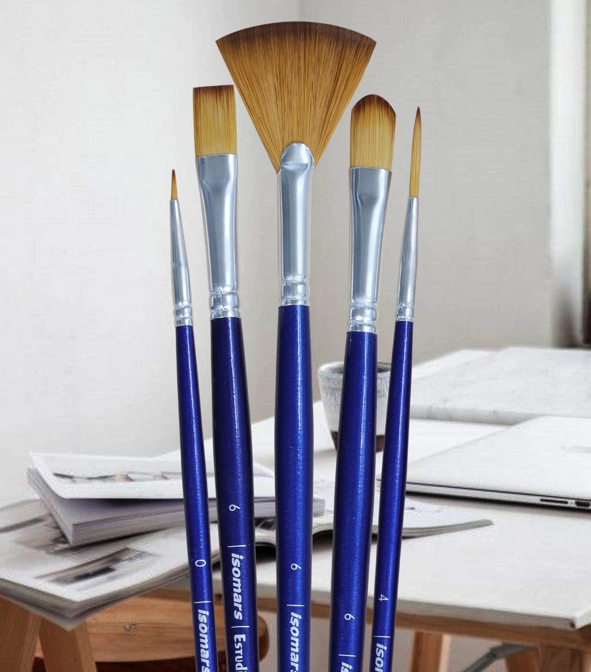 Isomars Master Art Brush Set of 5 with Synthetic Bristles & Long Handle - Isomars