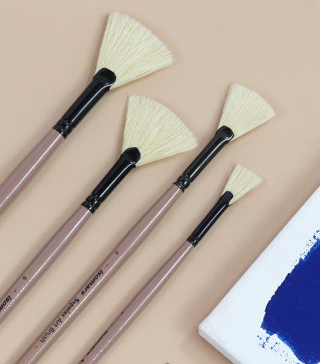 Saphire Fan Paint Brush Set of 4 | Professional Taklon Synthetic Long Handle Artist Brushes for Blending, Texture, Foliage & Cloud Effects | Acrylic, Watercolor, Oil, Gouache & Craft Painting - Isomars