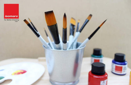 Artist Wooden Easel with Round Brush (Set of 7) & Canvas Boards - Isomars